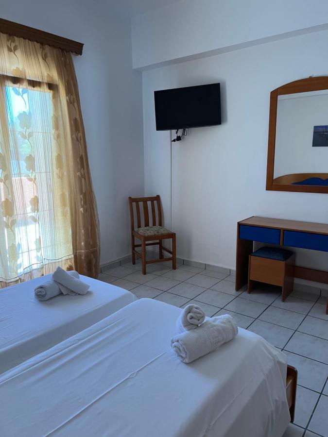 Villa Magda. Agios Georgios Pagon Luaran gambar