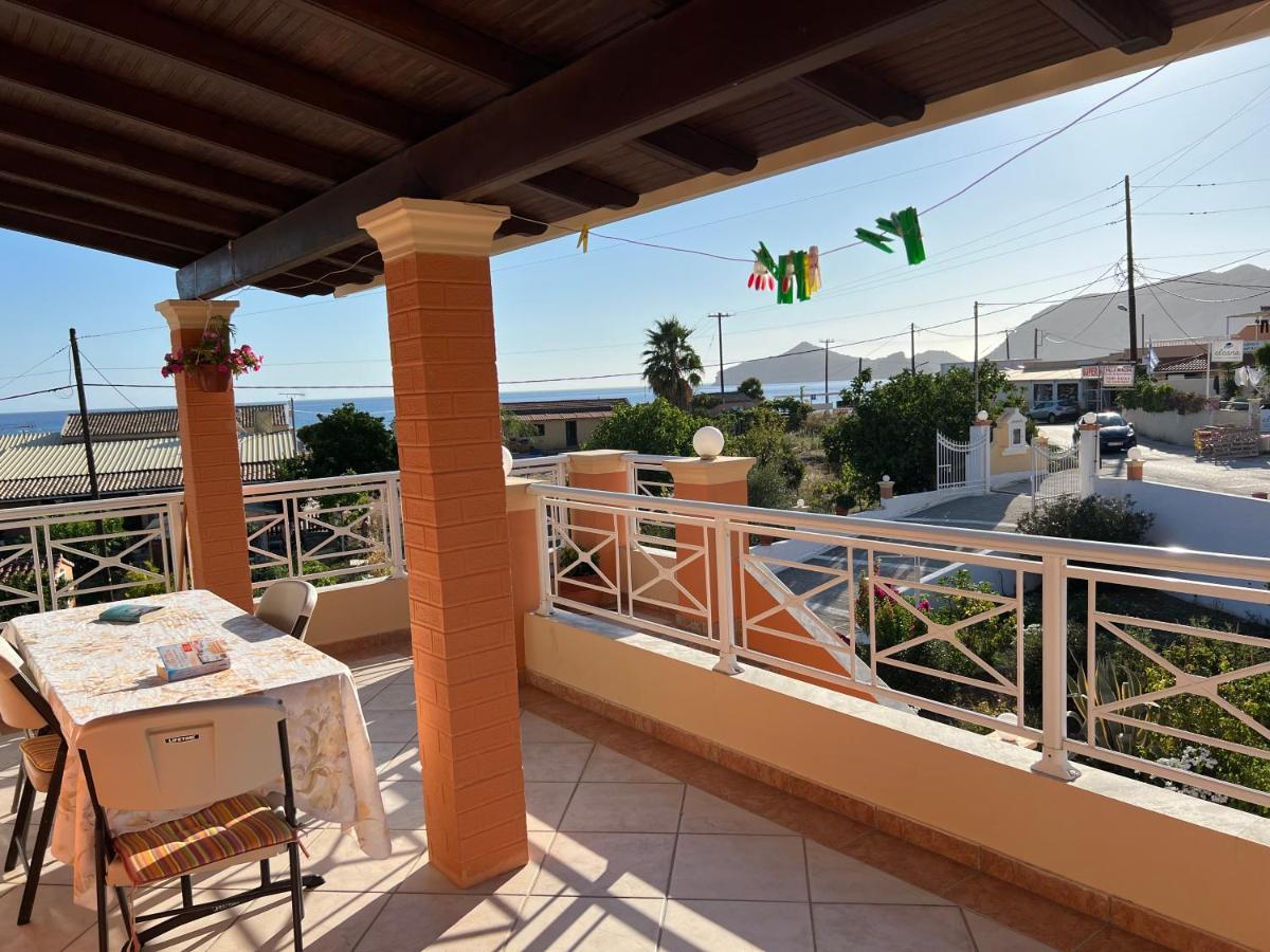 Villa Magda. Agios Georgios Pagon Luaran gambar