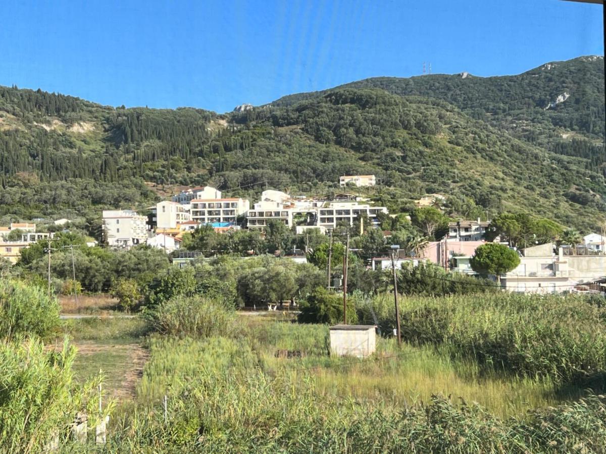 Villa Magda. Agios Georgios Pagon Luaran gambar